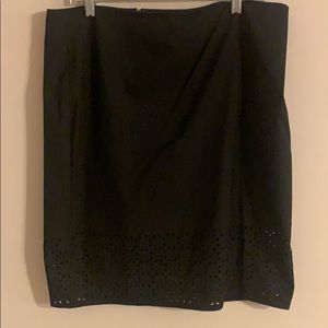 Adorable pencil skirt with cutout bottom